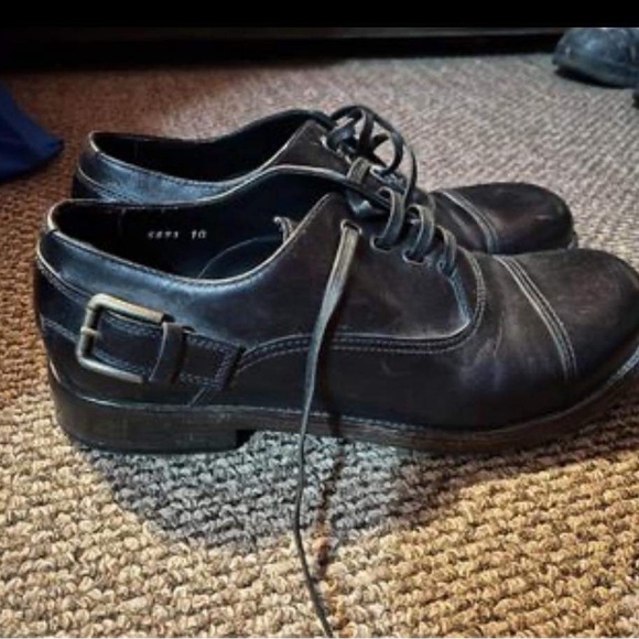 Dolce & Gabbana dress shoes - Picture 2 of 2